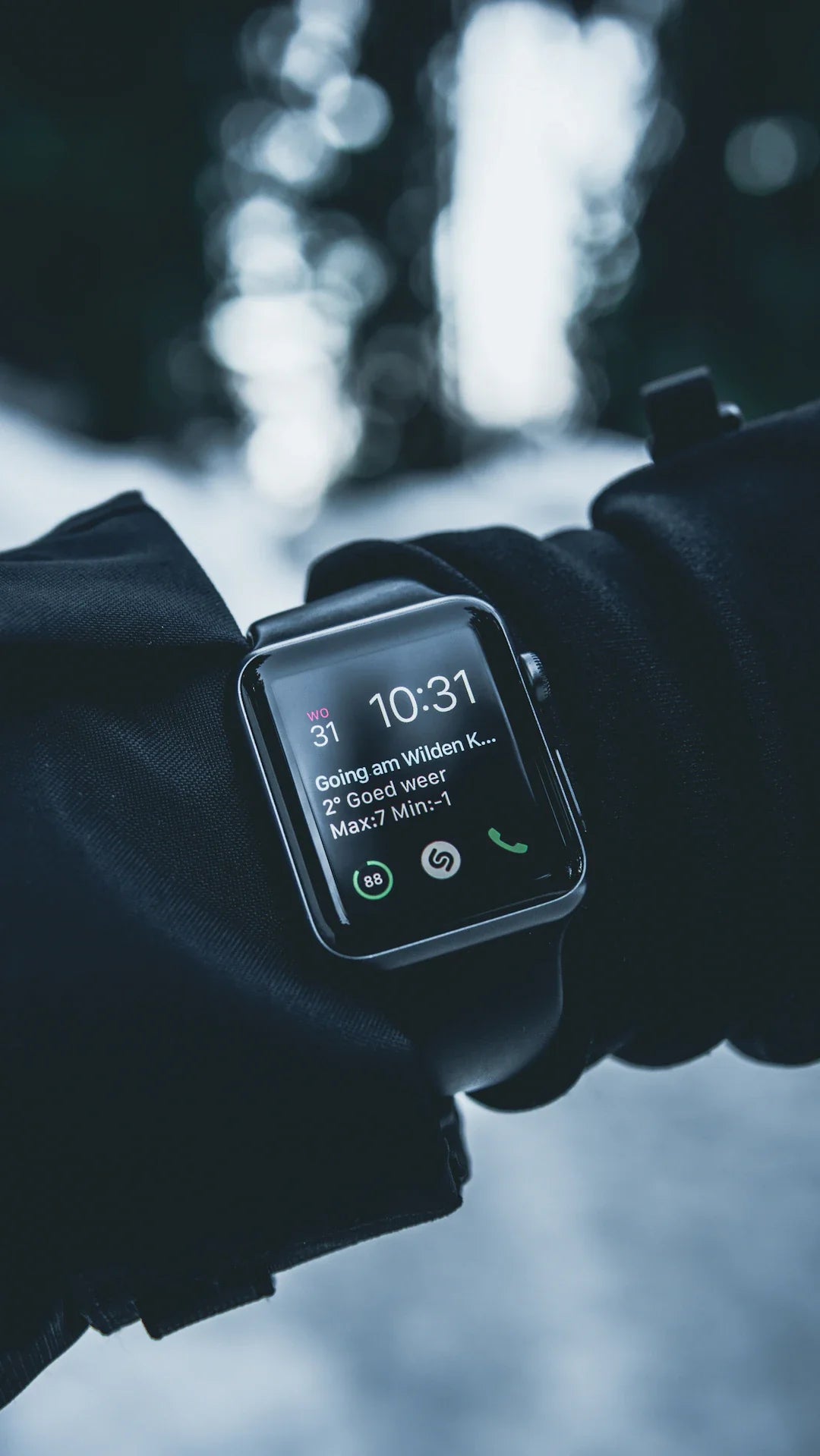 The Journey Through Time Evolution of Smartwatch Bands