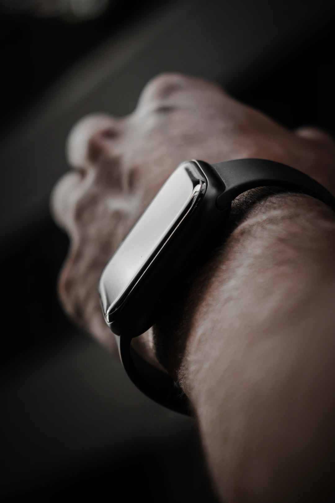 The Impact of Social Media on Garmin Watch Band Trends