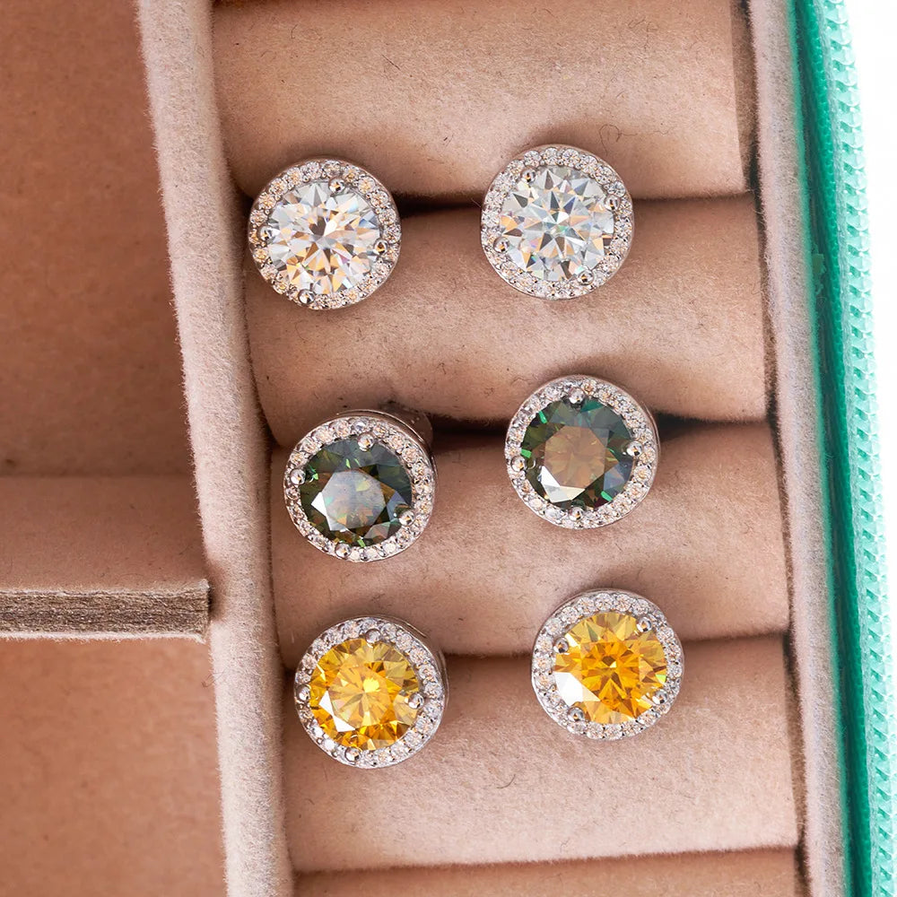 Statement Halo Moissanite Necklace, Earrings & Ring Set - Halo stud color comparison