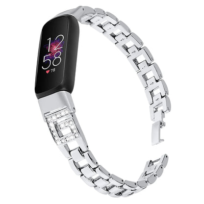 Fitbit Luxe Stainless Steel Bracelet Band with Sparkling G-Links — band detail