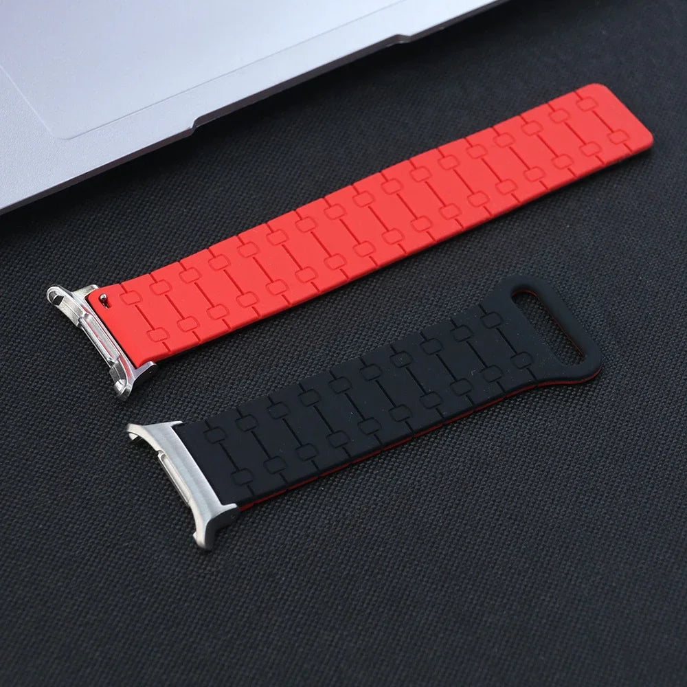 Samsung Galaxy Silicone Link Watch Band – Magnetic for Ultra/Ultra2/Watch8/Watch8 Classic/Watch9 in S-black red color