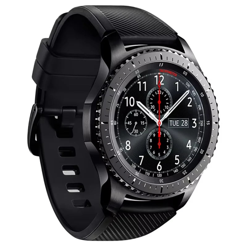 COROS Textured Silicone Watch Band with Pin Buckle - Black silicone band fitted to watch