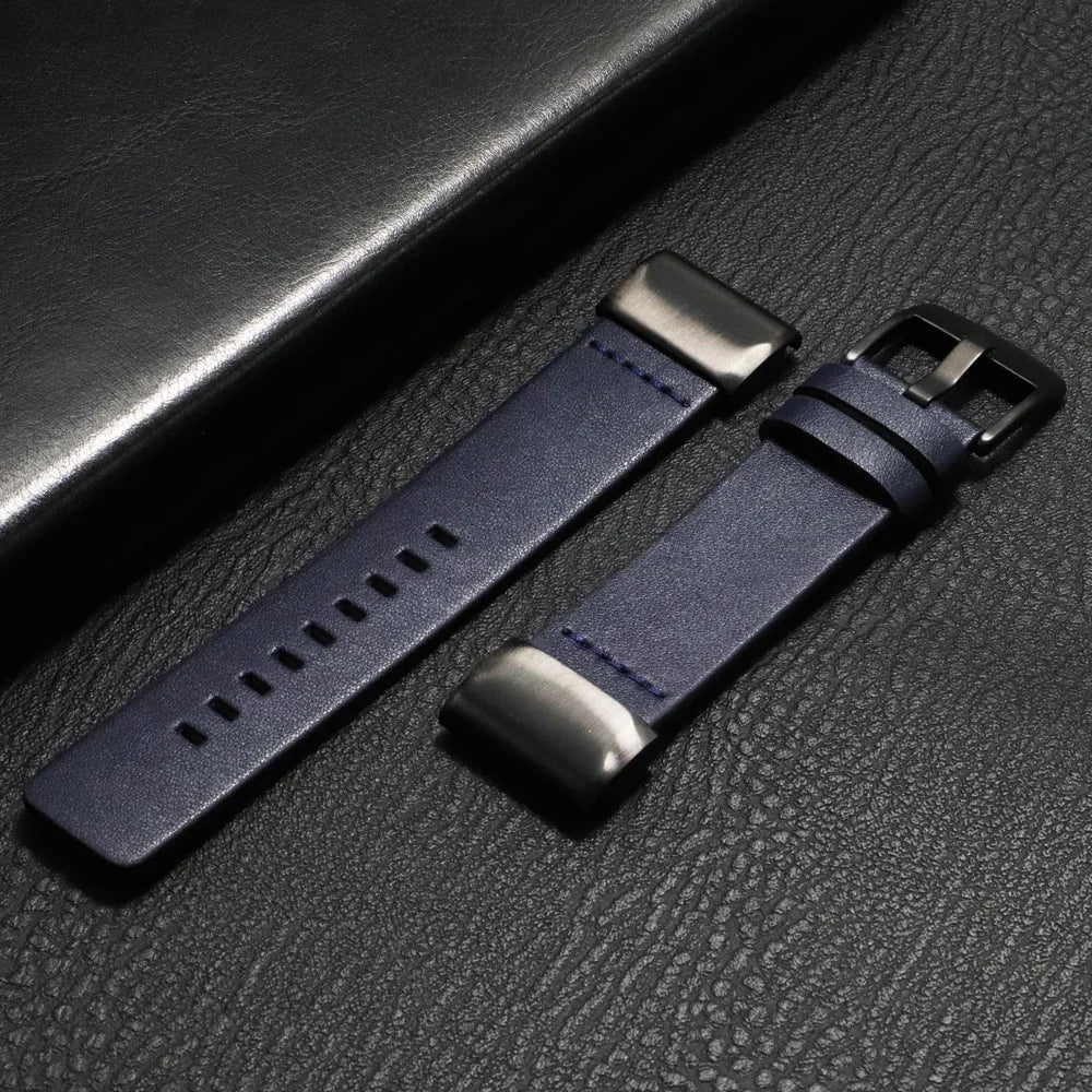 Garmin QuickFit Classic Leather Pin-Buckle Band in Navy / Black