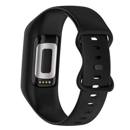 Fitbit Charge 5 and 6 Silicone Sport Band with Built-In Case — design detail