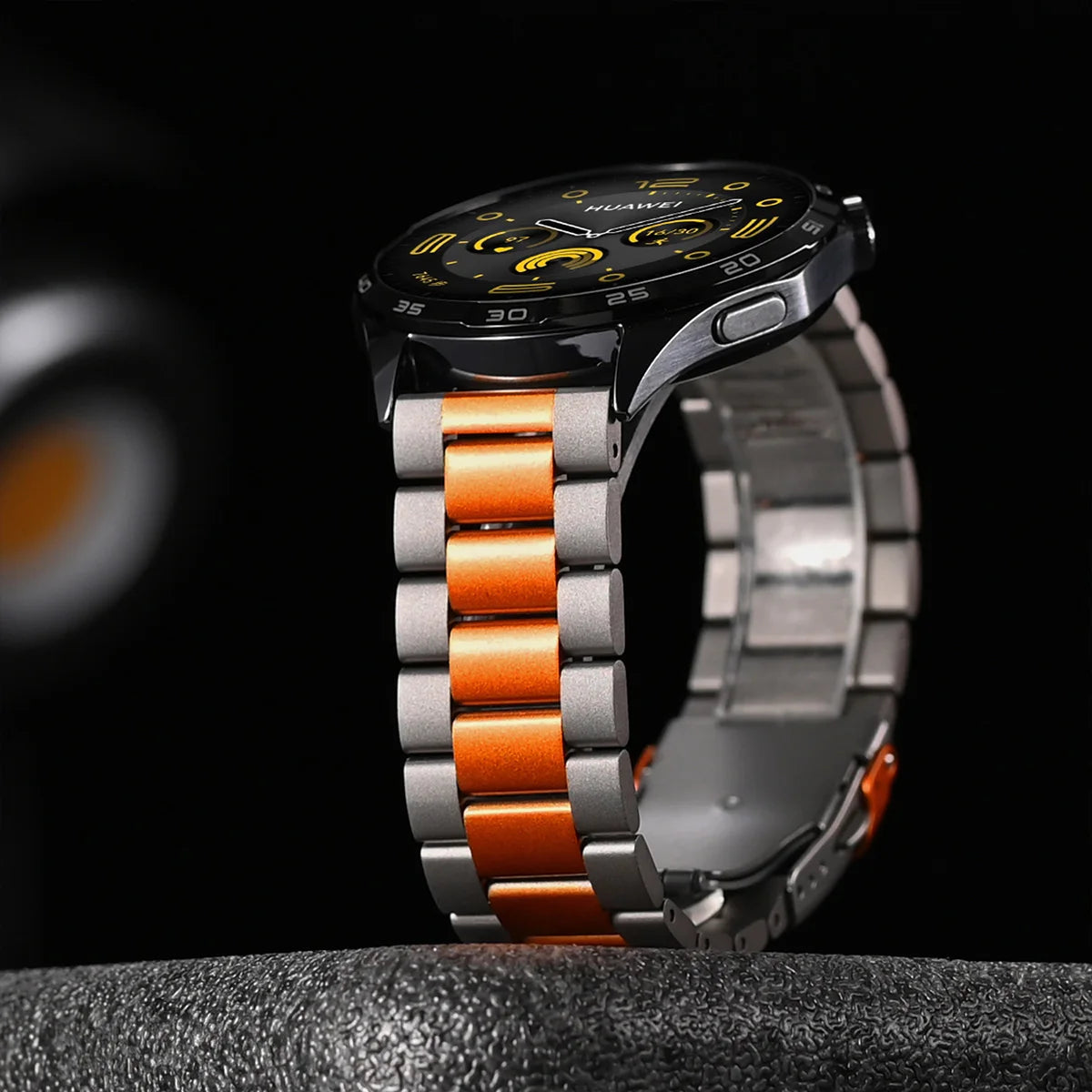 Google Pixel Watch 5, 4 and 3 45mm Titanium Link Band, Safety Clasp — band detail