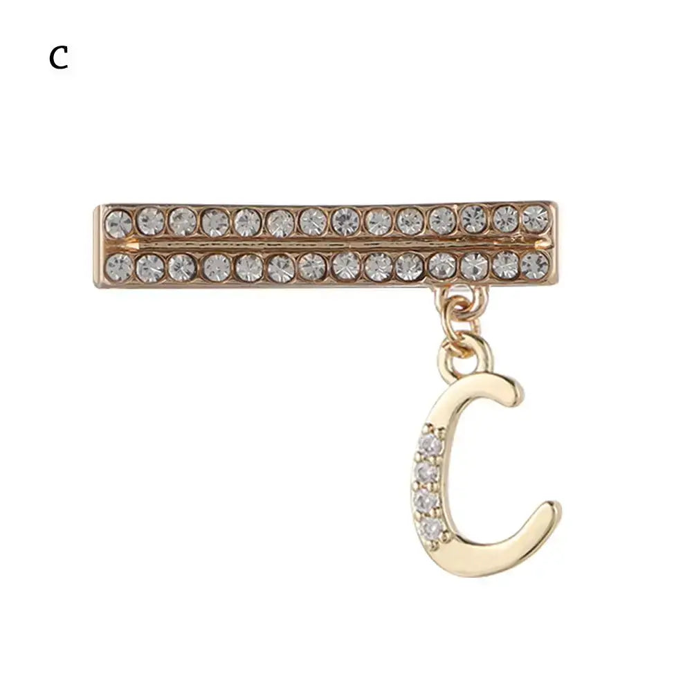 Decorative letter charm 'C' for Apple Watch, featuring sparkling crystals for a stylish upgrade.