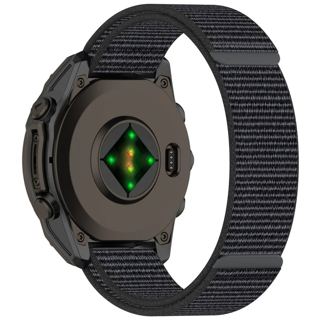 Garmin Nylon Wraparound Loop Band in Charcoal Gray
