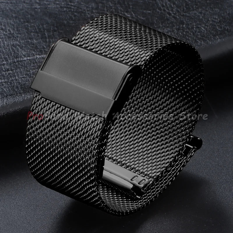 Garmin Milanese Mesh Sliding Clasp Band in Black