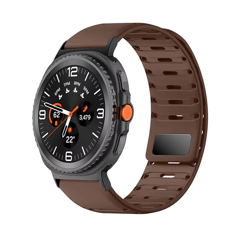 Samsung Galaxy Silicone Watch Band - Magnetic Watch8/Watch8 Classic/Watch9/Ultra/Ultra2 in brown silicone, features secure magnetic closure.