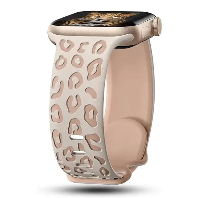 Ivory / Beige leopard-pattern silicone Apple Watch band