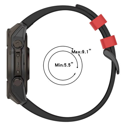 Garmin QuickFit 22/26mm Silicone Band with Contrast Keepers — band detail