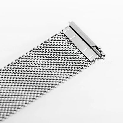 Garmin Thin Milanese Mesh Band — mesh and quick-release pin close-up