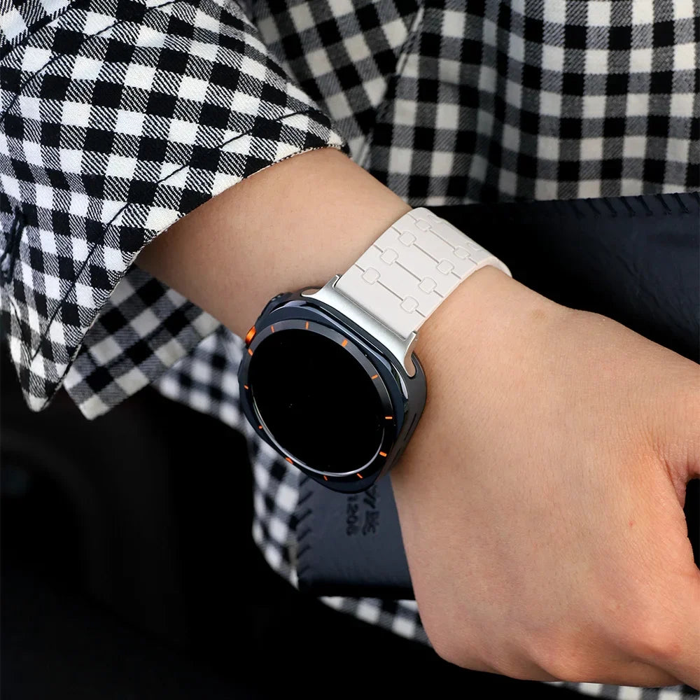 Samsung Galaxy Silicone Link Watch Band – Magnetic for Ultra/Ultra2/Watch8/Watch8 Classic/Watch9 on a wrist