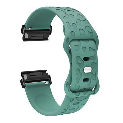 Pine Green Garmin QuickFit 22/26mm Embossed Silicone Band with Tuck Closure