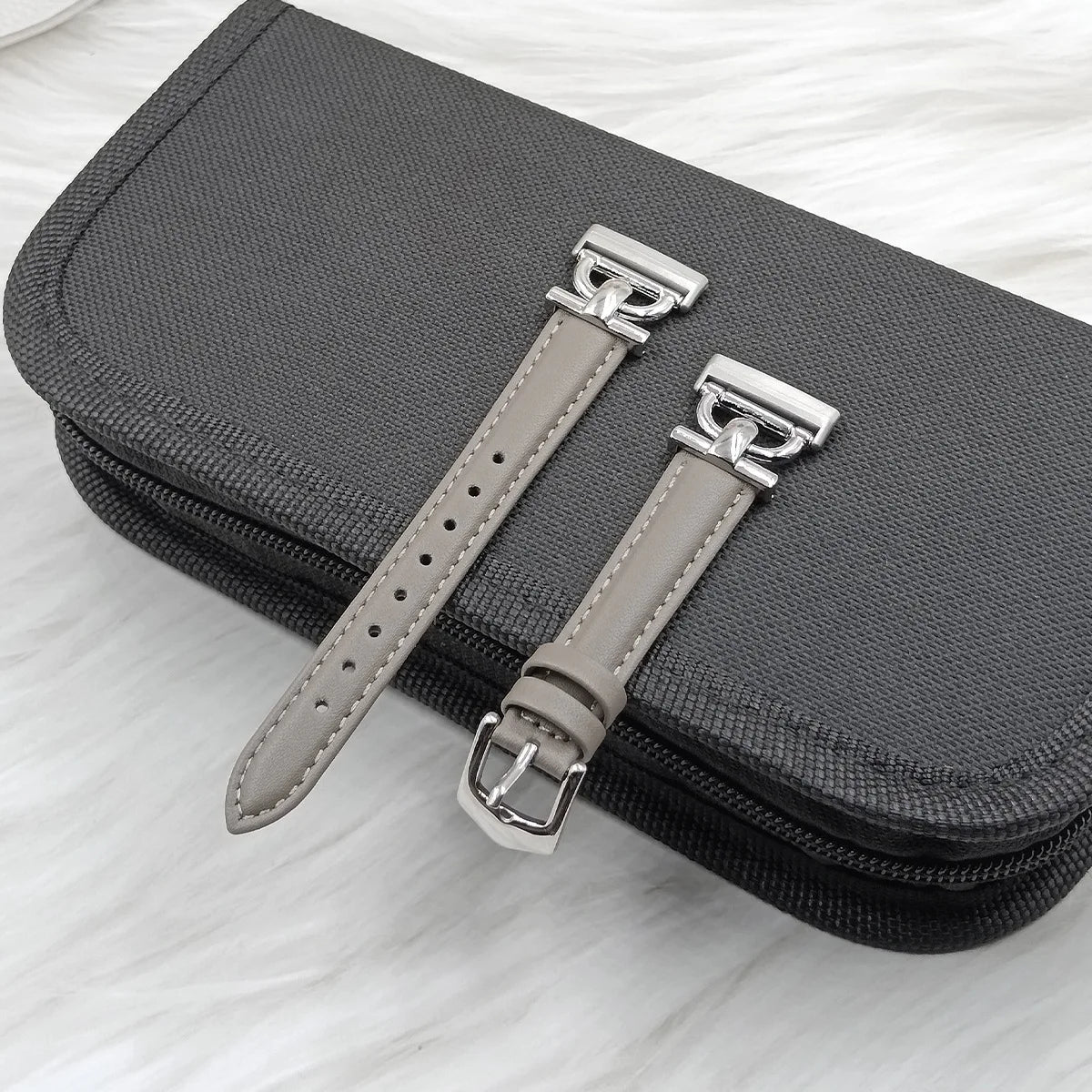 Fitbit Versa 4, Versa 3, Sense 2 and Sense Slim Leather Band, D-Link