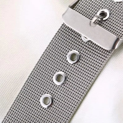 Garmin Milanese Mesh Buckle Band — mesh close-up