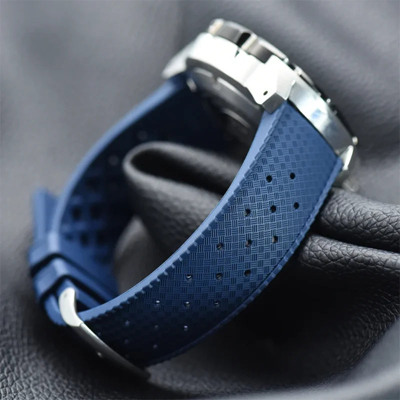 OnePlus Smartwatch Silicone Strap FKM Rubber Watch Band Bracelet in blue, showcasing its textured design and adjustable fit.