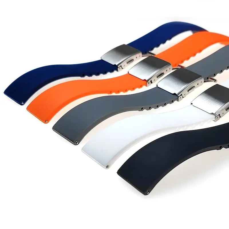 Suunto Trim-to-Fit Silicone Clasp Band - Color and folding clasp comparison