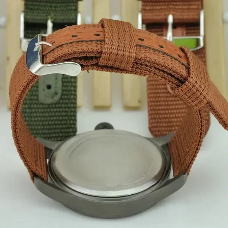 Suunto Textured Nylon Band with Center Detail - Brown strap texture and center detail