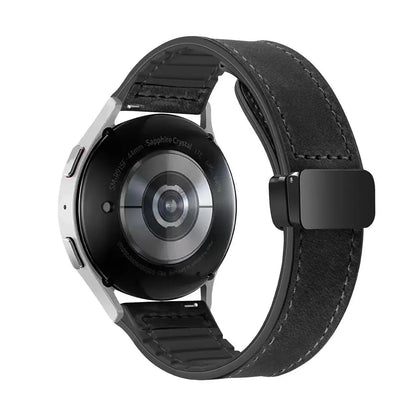 Garmin Leather and Silicone Magnetic Band in Black