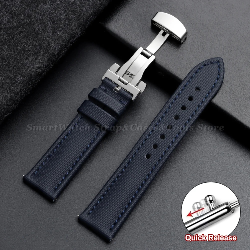 Garmin Sailcloth Band in Navy Blue