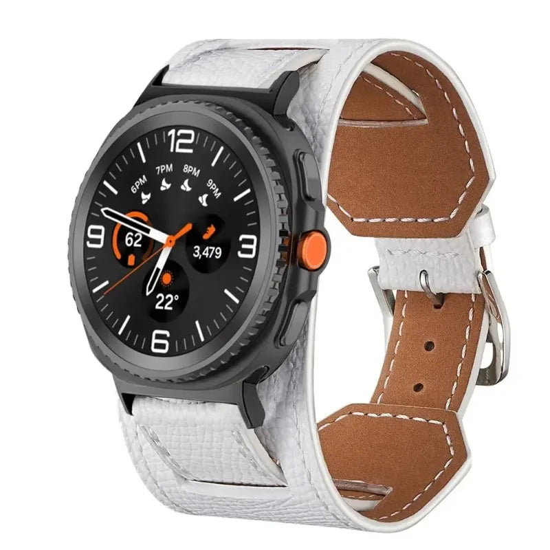 Samsung Galaxy Leather Watch Band - Watch8/Watch8 Classic/Watch9/Ultra/Ultra2 on a stylish smartwatch.