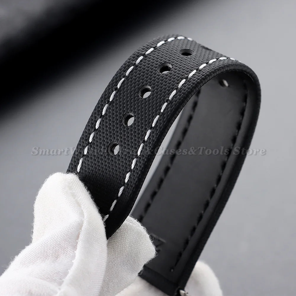 Garmin Sailcloth Band with white stitching