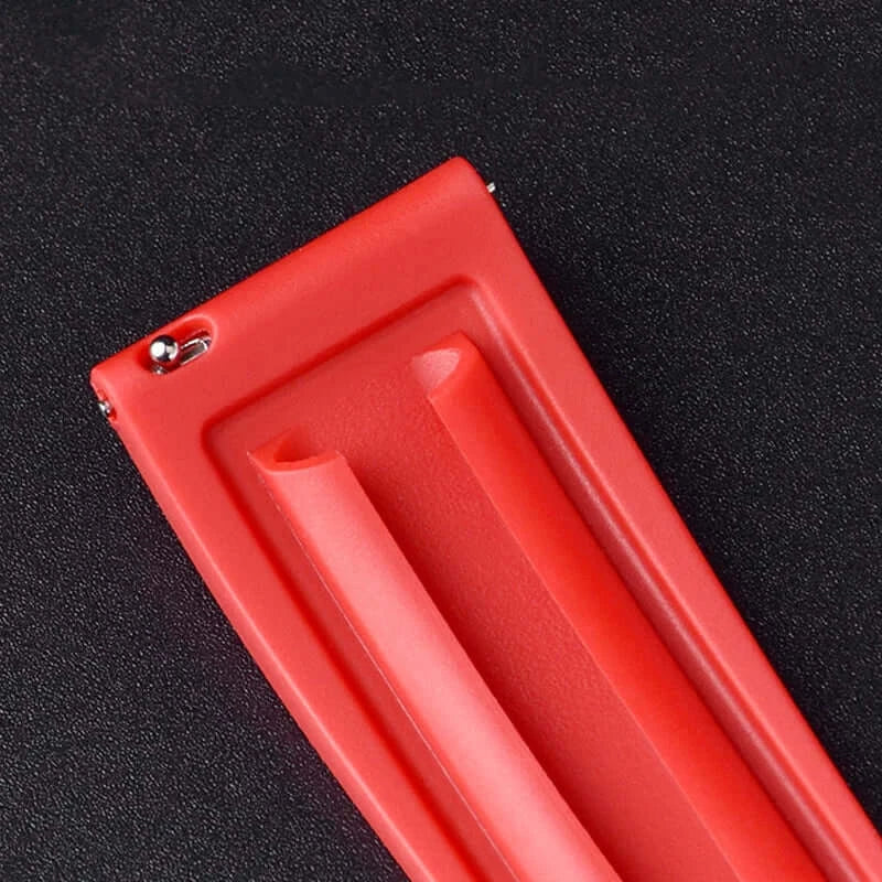 Suunto Raised-Center Silicone Buckle Band - Silicone underside and spring bar
