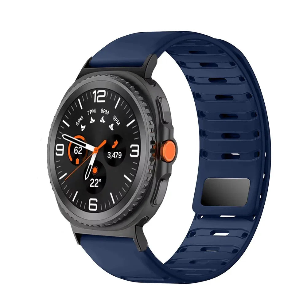 Samsung Galaxy Silicone Watch Band - Magnetic Watch8/Watch8 Classic/Watch9/Ultra/Ultra2 in Midnight Blue on smartwatch.