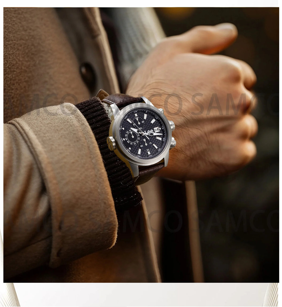 Garmin Grained Leather Band worn on a wrist