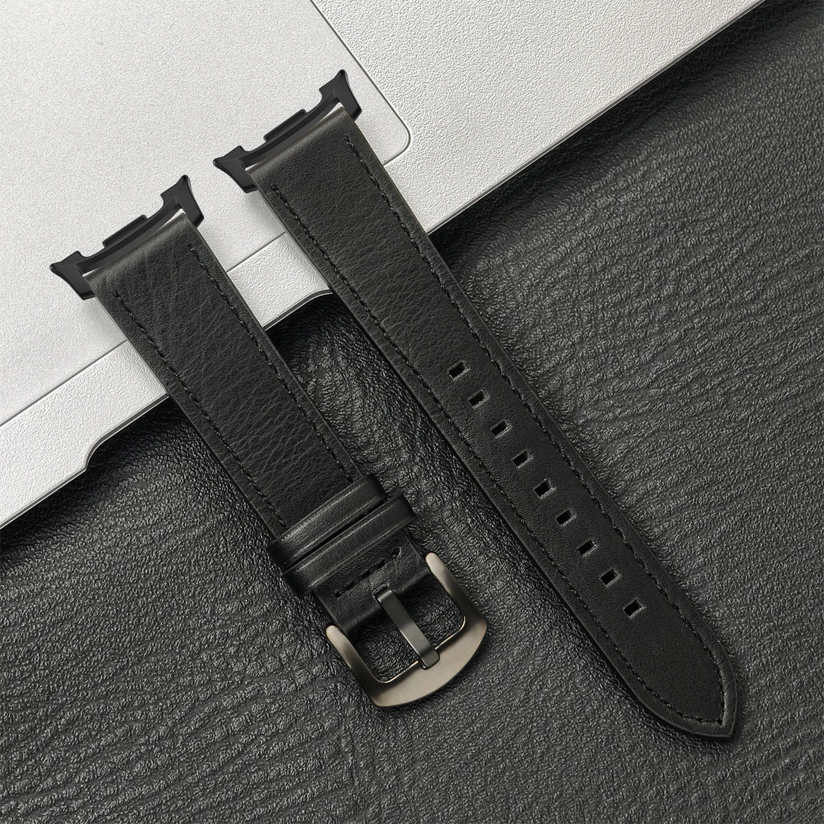 Vintage-Texture Leather Buckle Band in Black / Black Hardware for Samsung Galaxy Watch8, Watch8 Classic and Watch9
