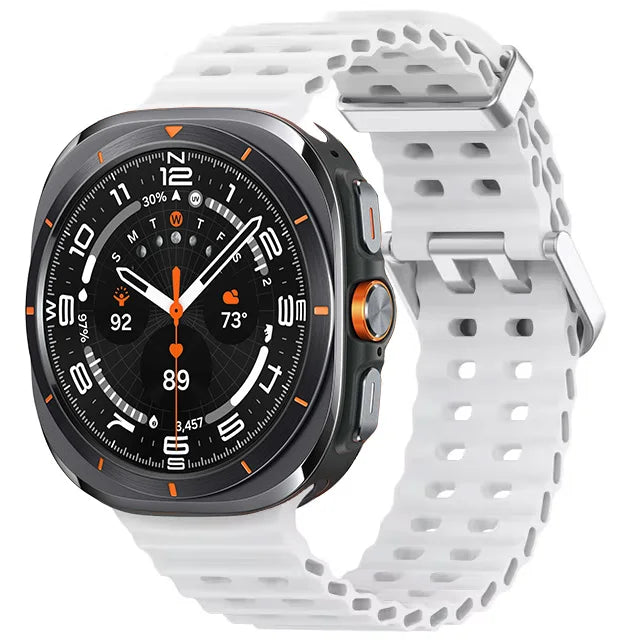 Twin-Hole Silicone Sport Band in White for Samsung Galaxy Watch8, Watch8 Classic and Watch9