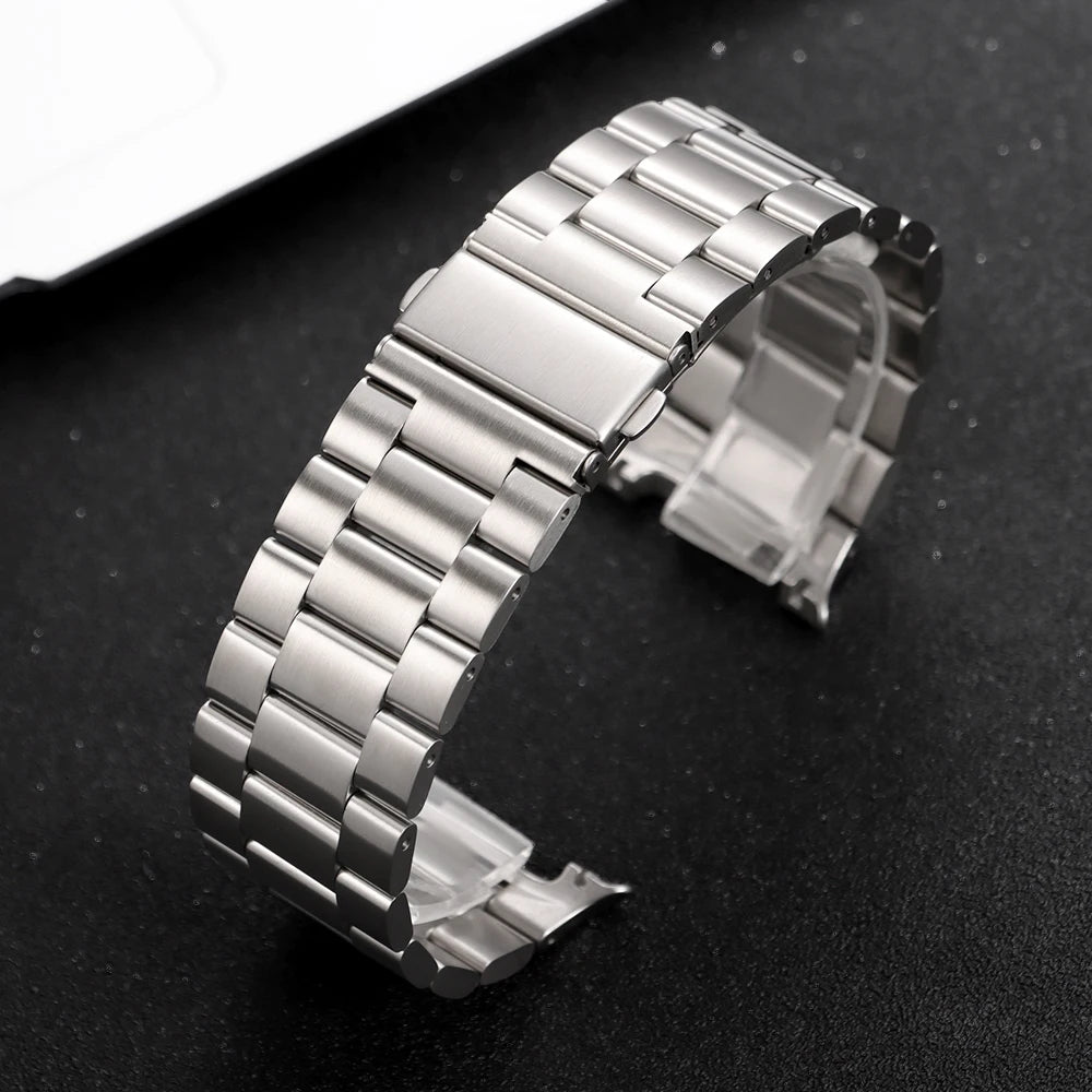 Brushed Three-Link Steel Band in Silver for Samsung Galaxy Watch8, Watch8 Classic and Watch9